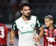 Vitória abre vantagem, mas Palmeiras busca empate no Barradão 
